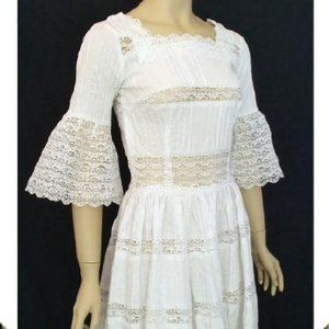 Vintage Mexican Bohemian Lace Wedding Dress